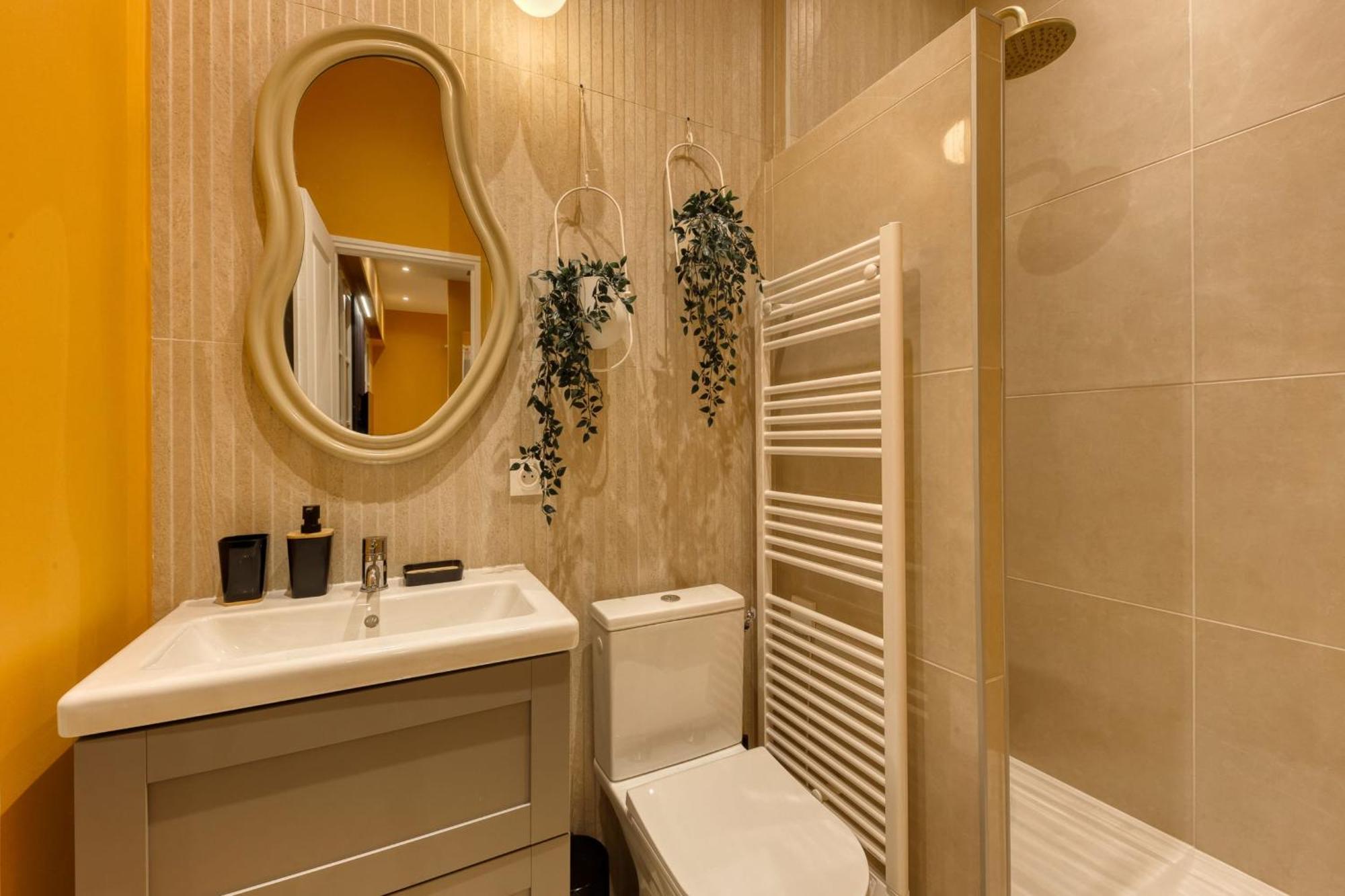 Deluxe Spa Suite Caramel Sweetness Melun Eksteriør bilde